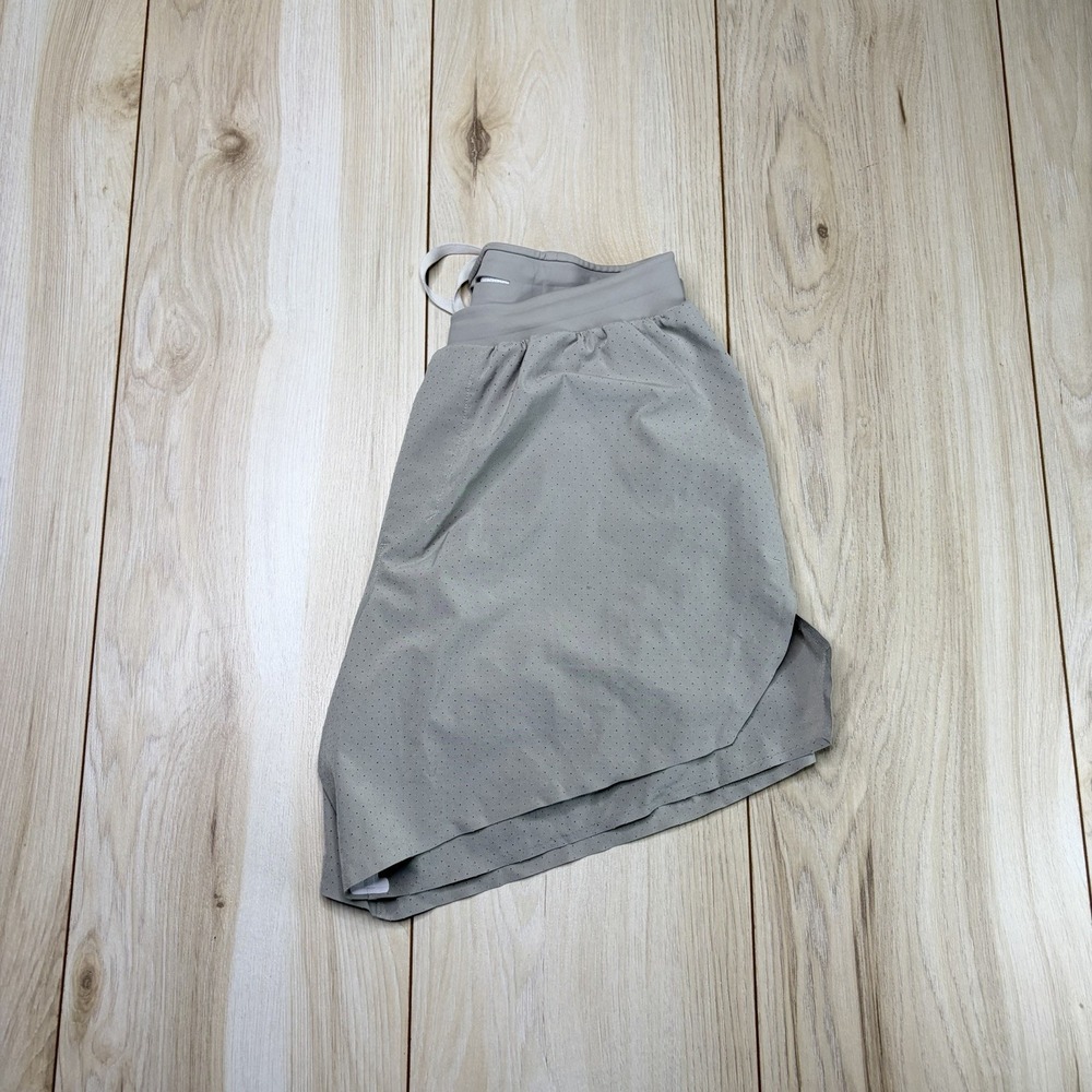 Lululemon Fast and Free Lined Running Shorts Adults Size Small Gray Lightweight
